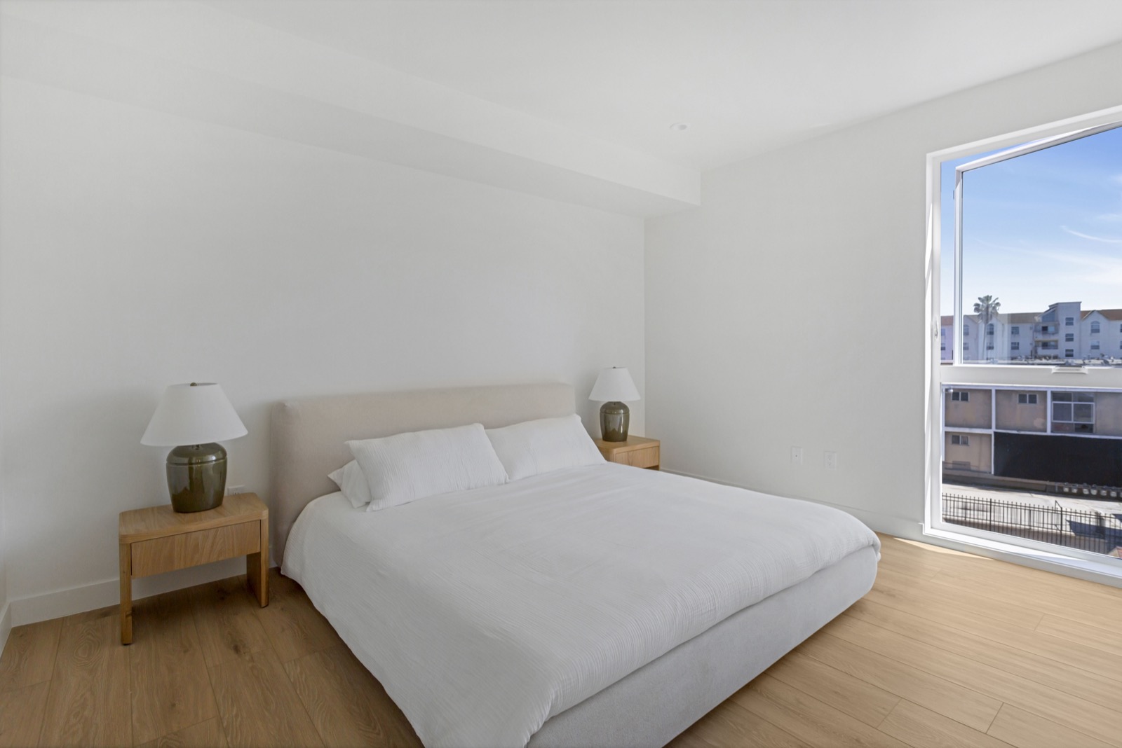 Residences at 27th Street West Adams