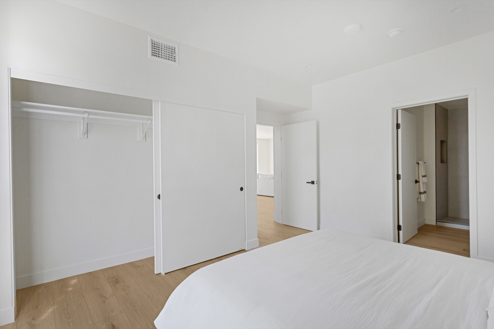 Residences at 27th Street West Adams